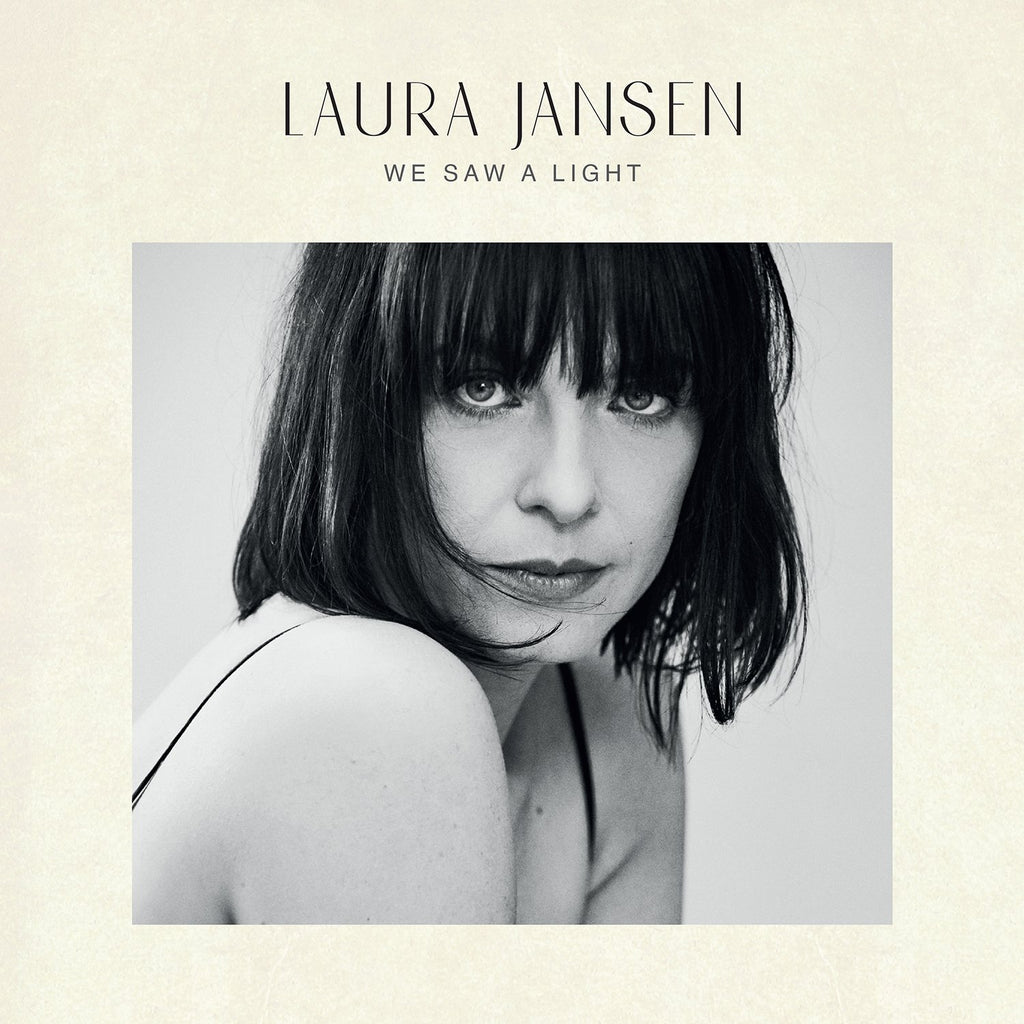 We Saw A Light (Store Exclusive Signed CD) - Laura Jansen - musicstation.be
